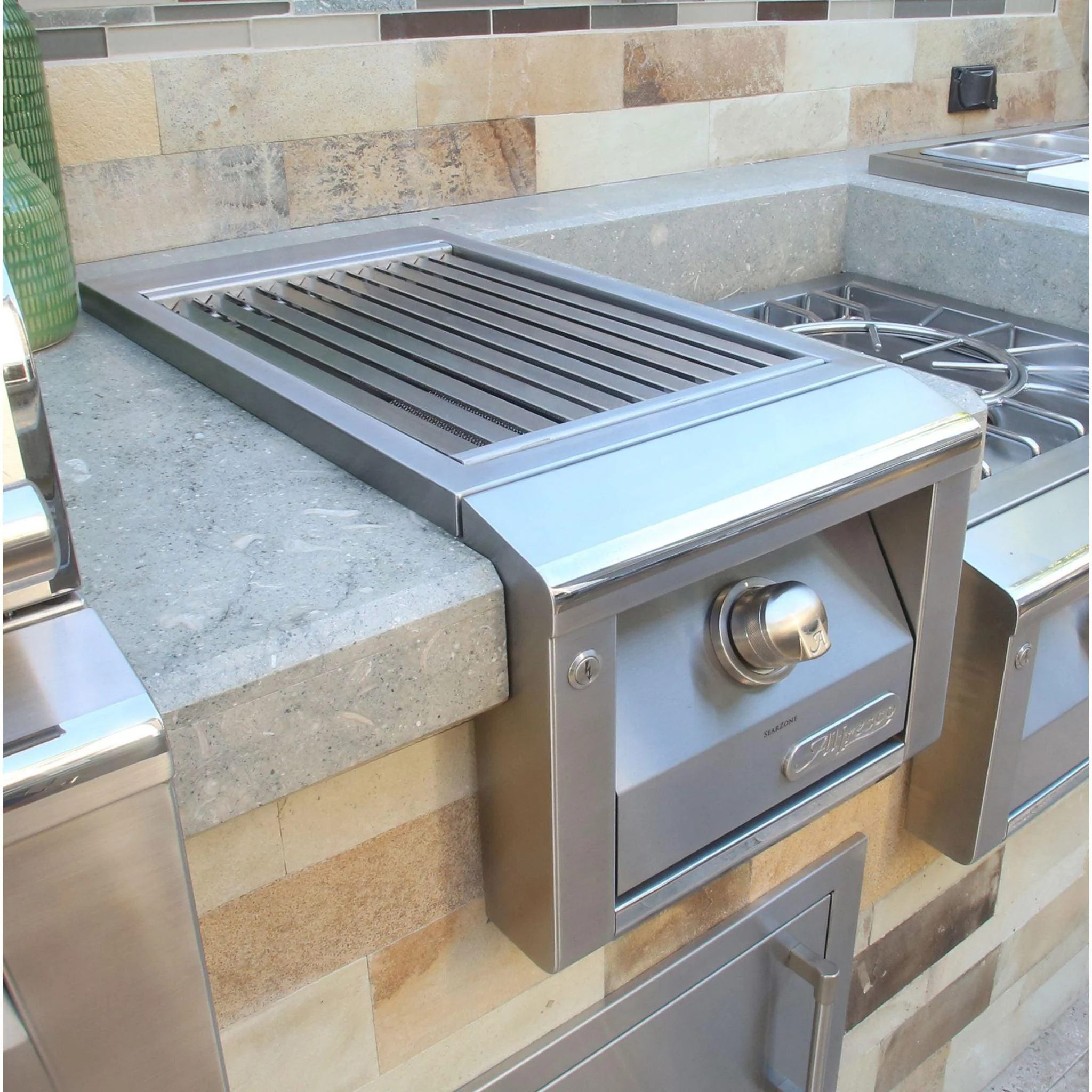 Alfresco 14" Jet Black Gloss Liquid Propane Built-in SearZone Side Burner™ Unit - Image 3