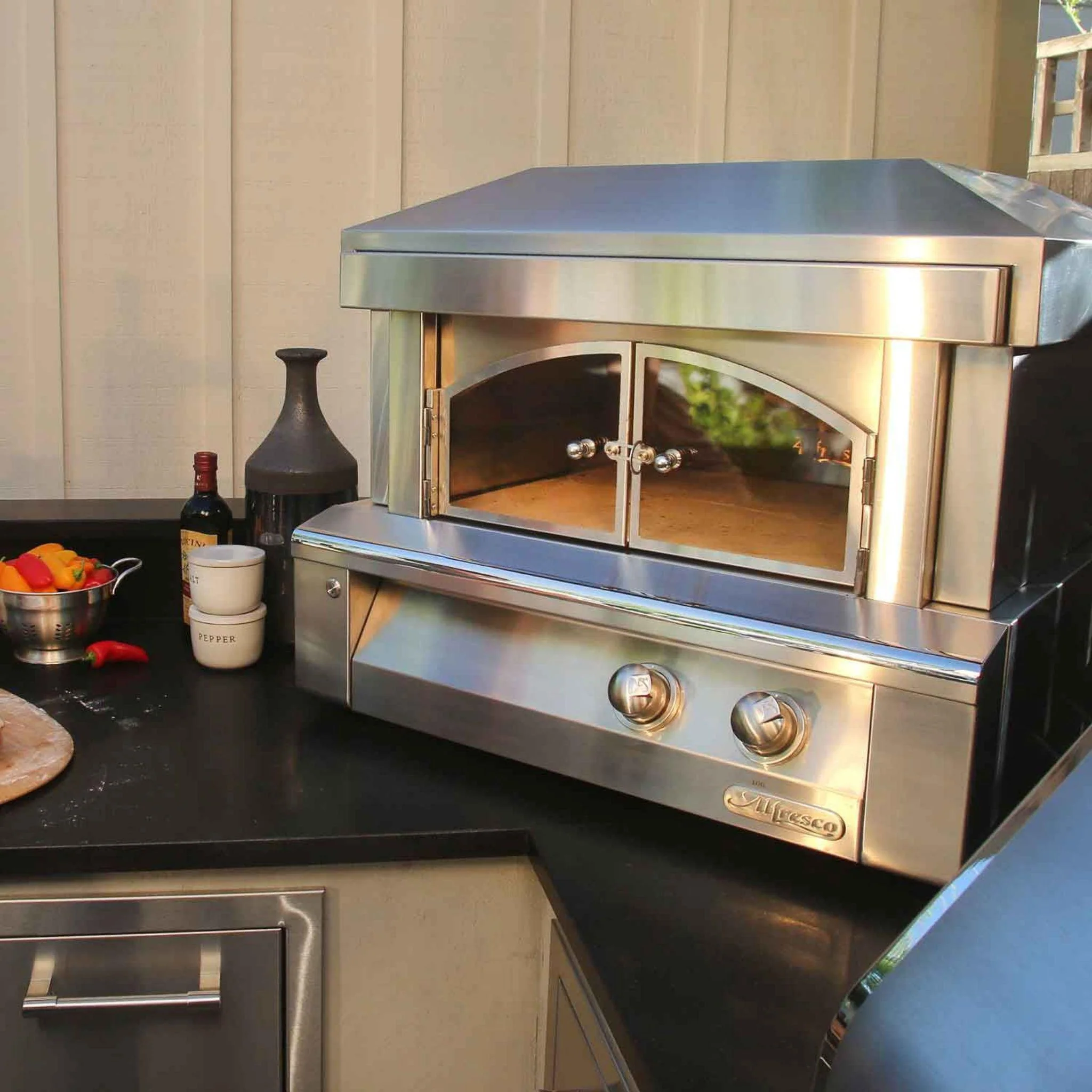 Alfresco 30" Jet Black Gloss Liquid Propane Pizza Oven for Countertop Mounting - Image 3