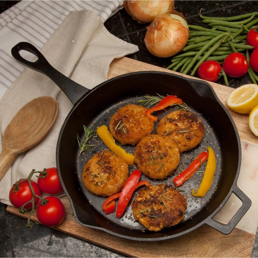 Bayou Classic 14" 2-Piece Cast Iron Skillet Set - Image 7
