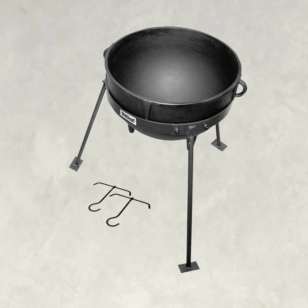 Bayou Classic 15-Gallon Cast Iron Jambalaya Kettle w/ Stand - Image 2