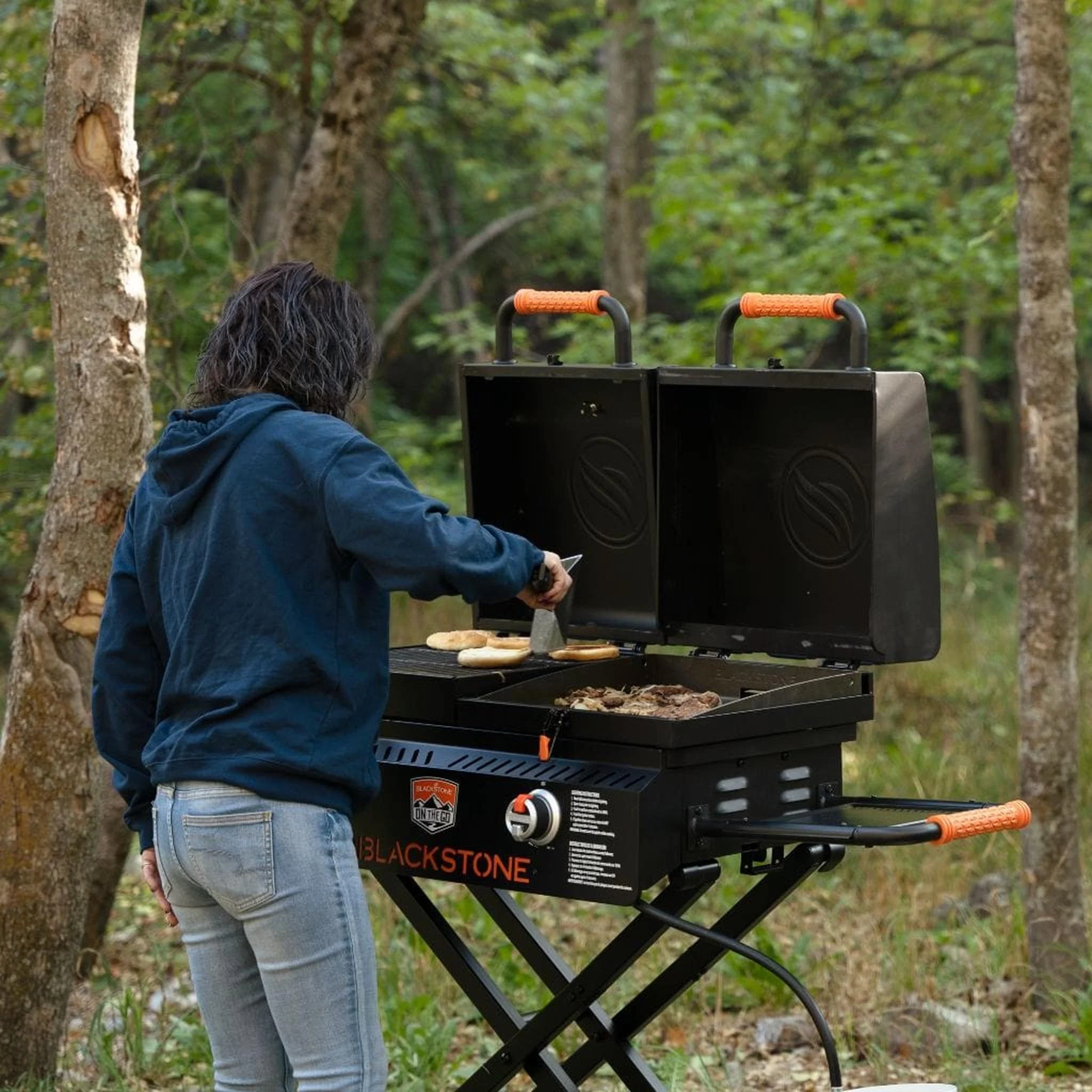 Blackstone 17" On The Go 3-IN-1 Propane Gas Tailgater Griddle / Grill Box and Burner - Image 8