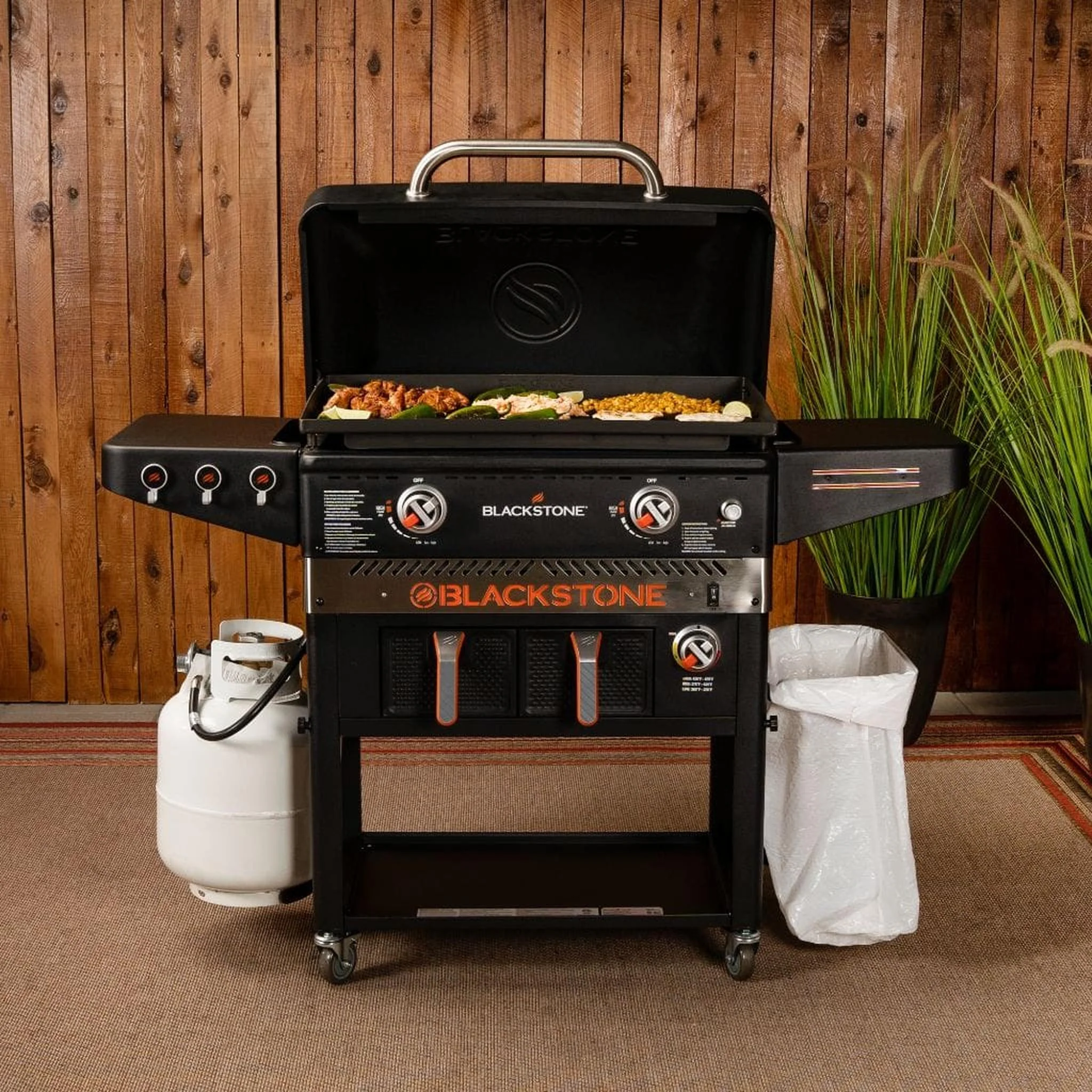 Blackstone 28" Patio Propane Gas Griddle with Airfryer - Image 4