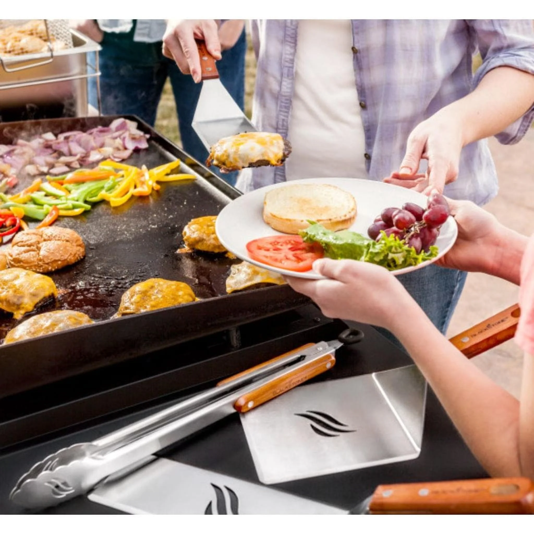 Blackstone 6-Piece Deluxe Spatula Griddle Kit - Image 2