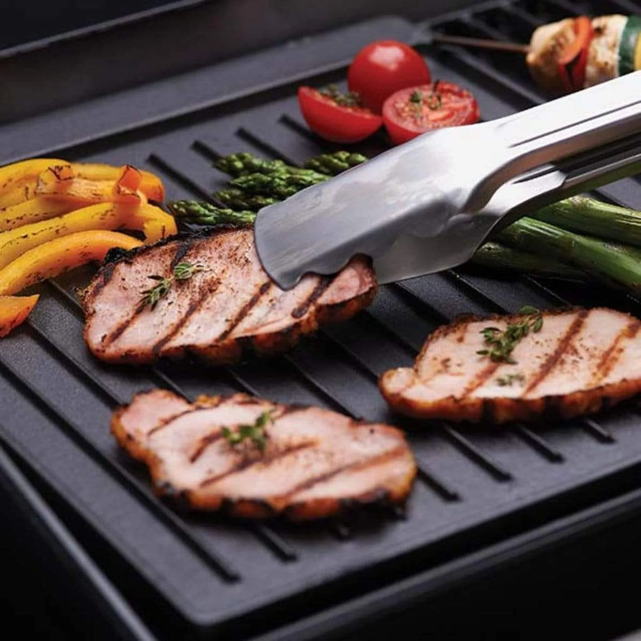 Broil King 17" Deluxe Exact Fit Cast Iron Griddle for Baron & Crown Grills - Image 4