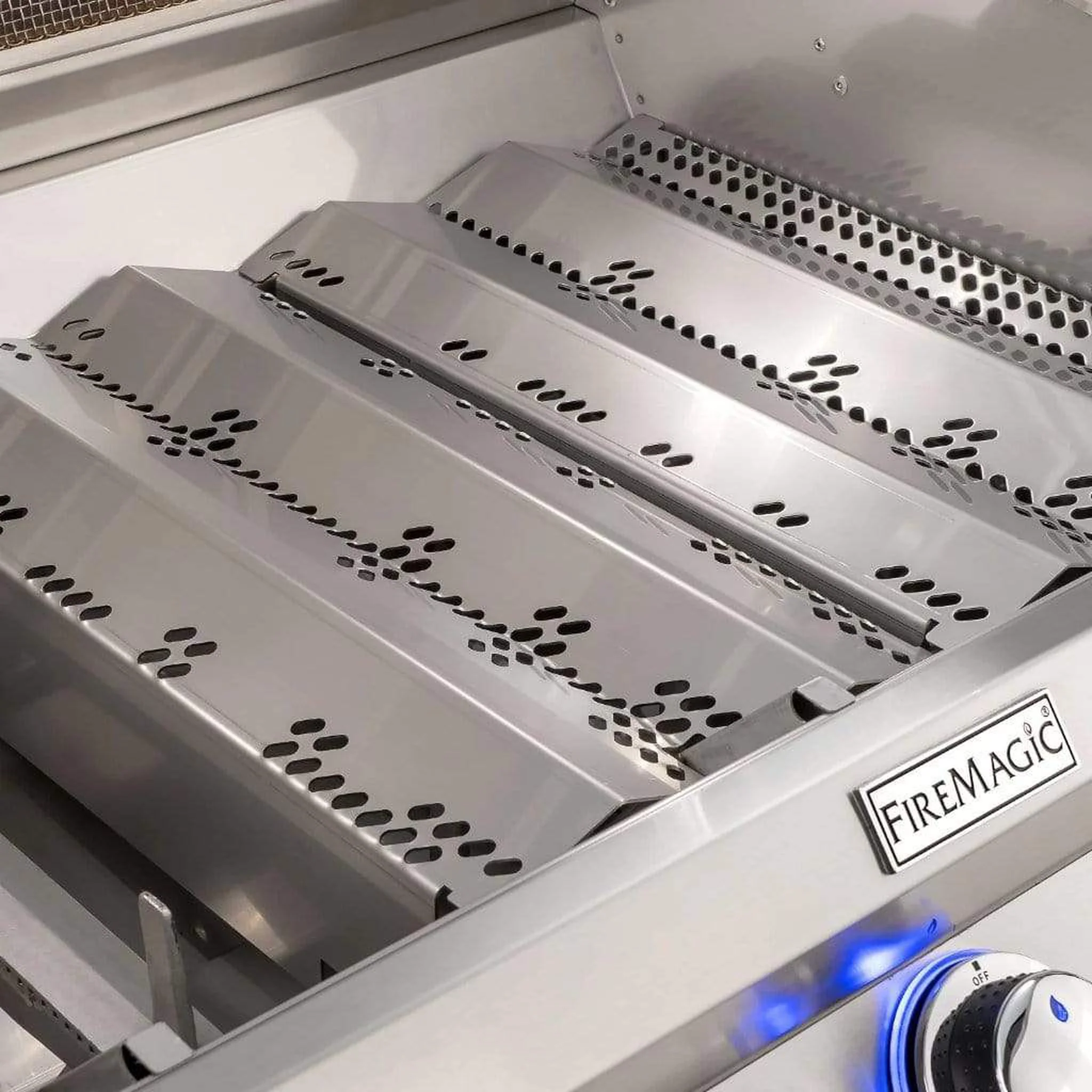 Fire Magic 36" 3-Burner Aurora A790i Built-In Gas Grill w/ Analog Thermometer - Image 6