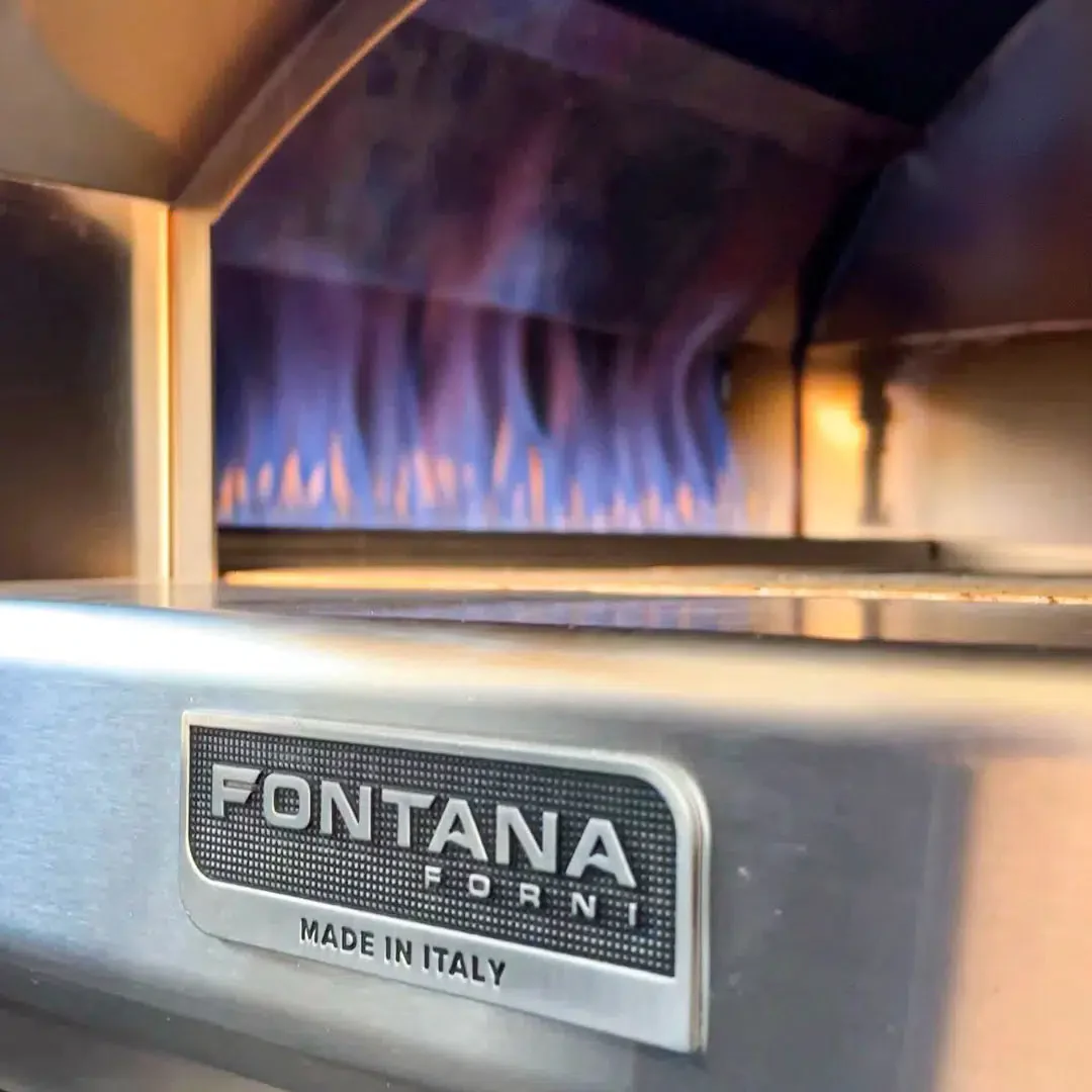 Fontana Forni Roma 39" Red Countertop Hybrid Gas & Wood Pizza Oven - Image 2