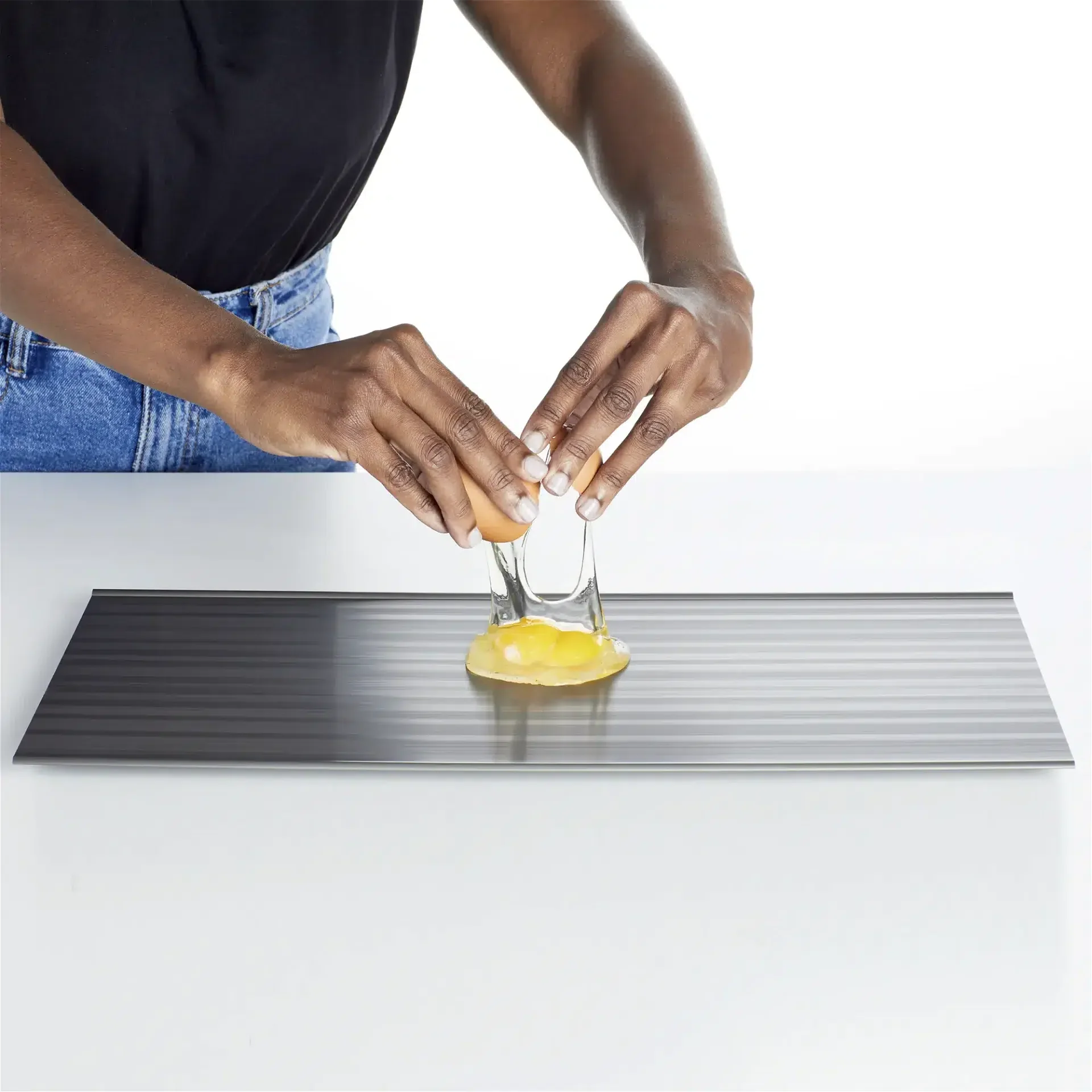 GrillGrate 19.5" Griddle & Defrost Plate - Image 6