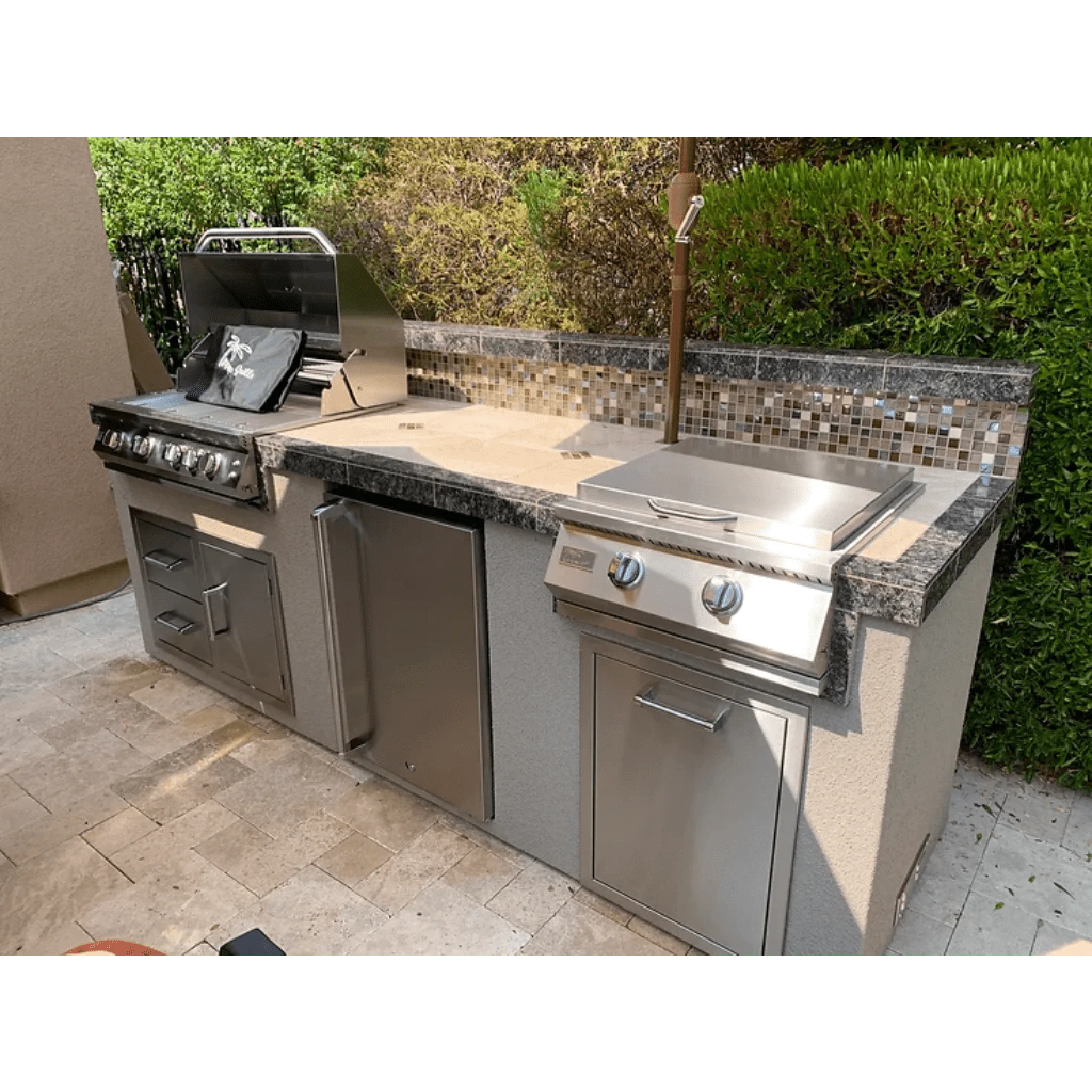 Kokomo Grills 9' Long Modular Natural Gas BBQ Island Outdoor Kitchen - Image 3