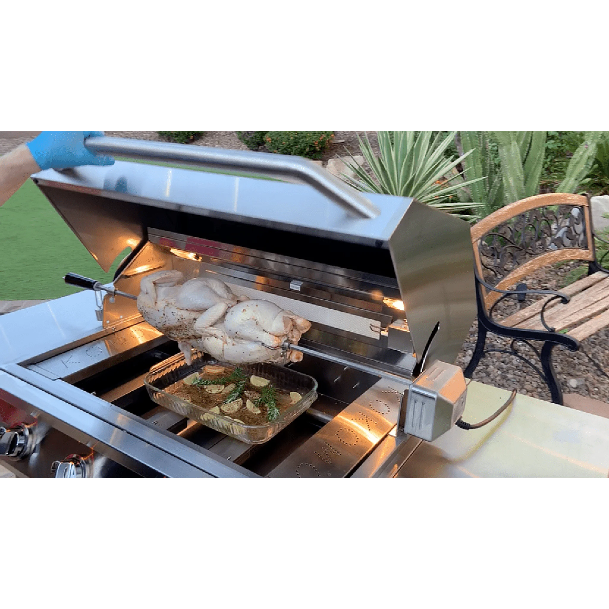 Kokomo Professional 32" 4 Burner Built-in BBQ Natural Gas Grill - Image 3