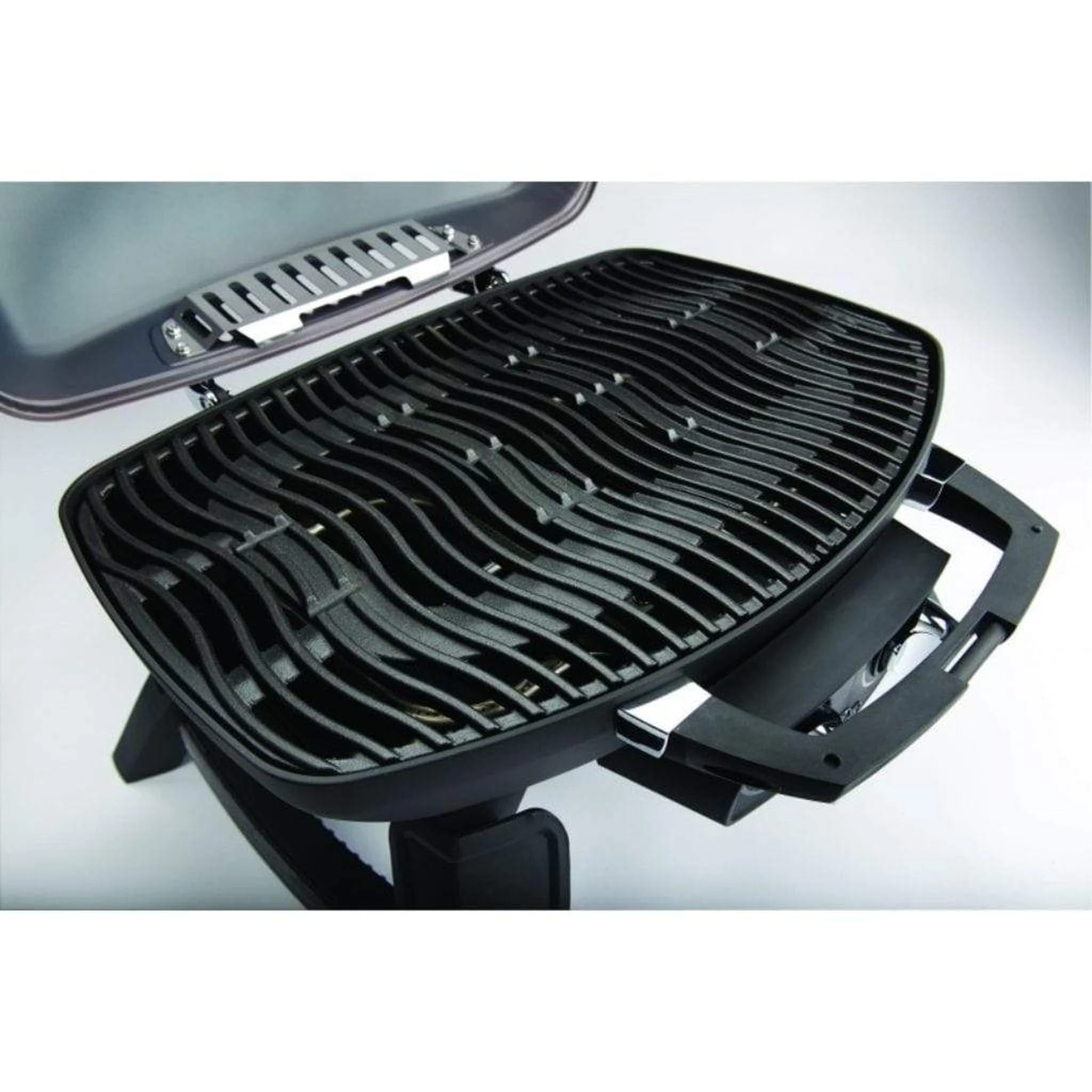 Napoleon 24" TravelQ 285 Portable Propane Gas Grill with Griddle - Red - Image 5