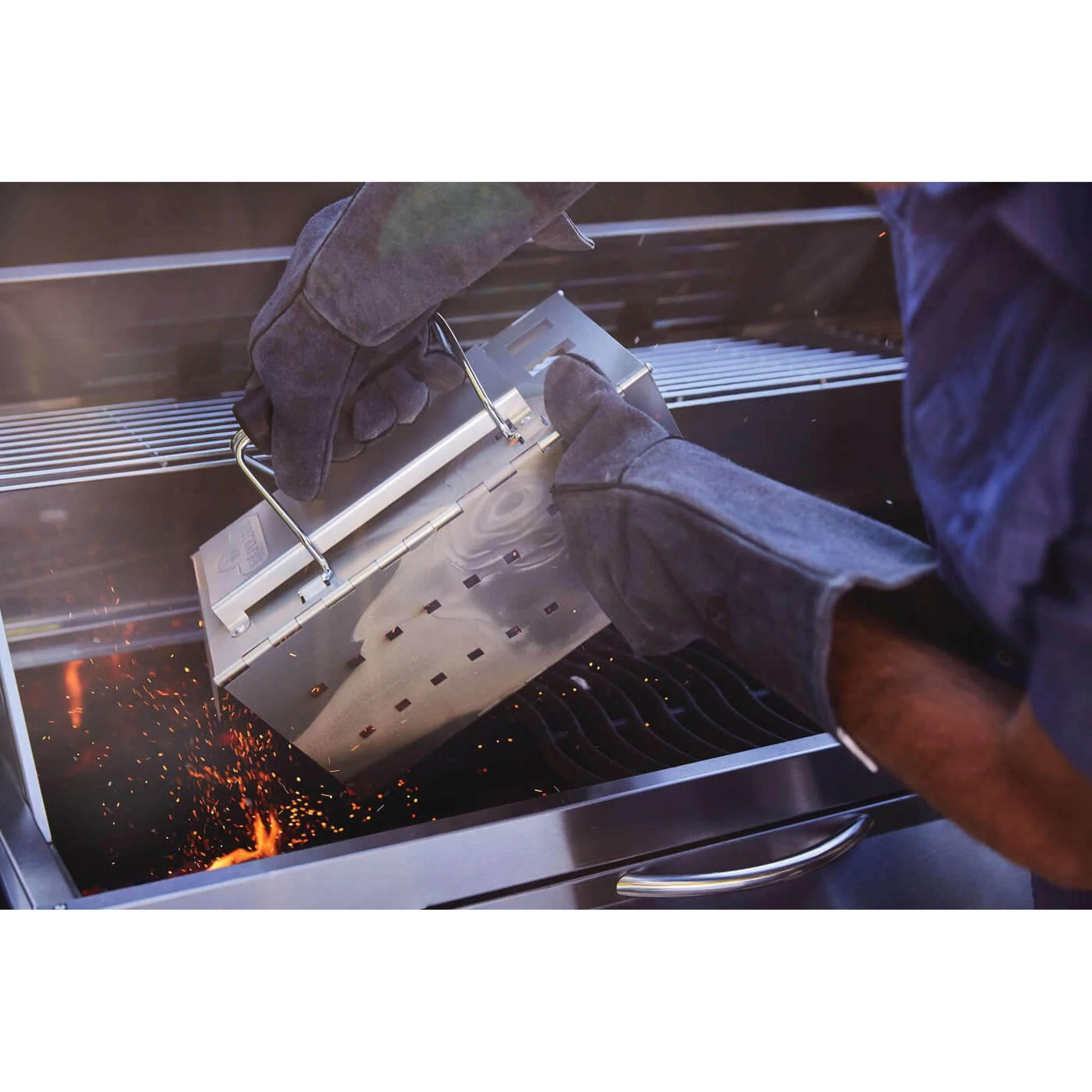 Napoleon 68" Professional 605 Freestanding Charcoal Grill - Image 10