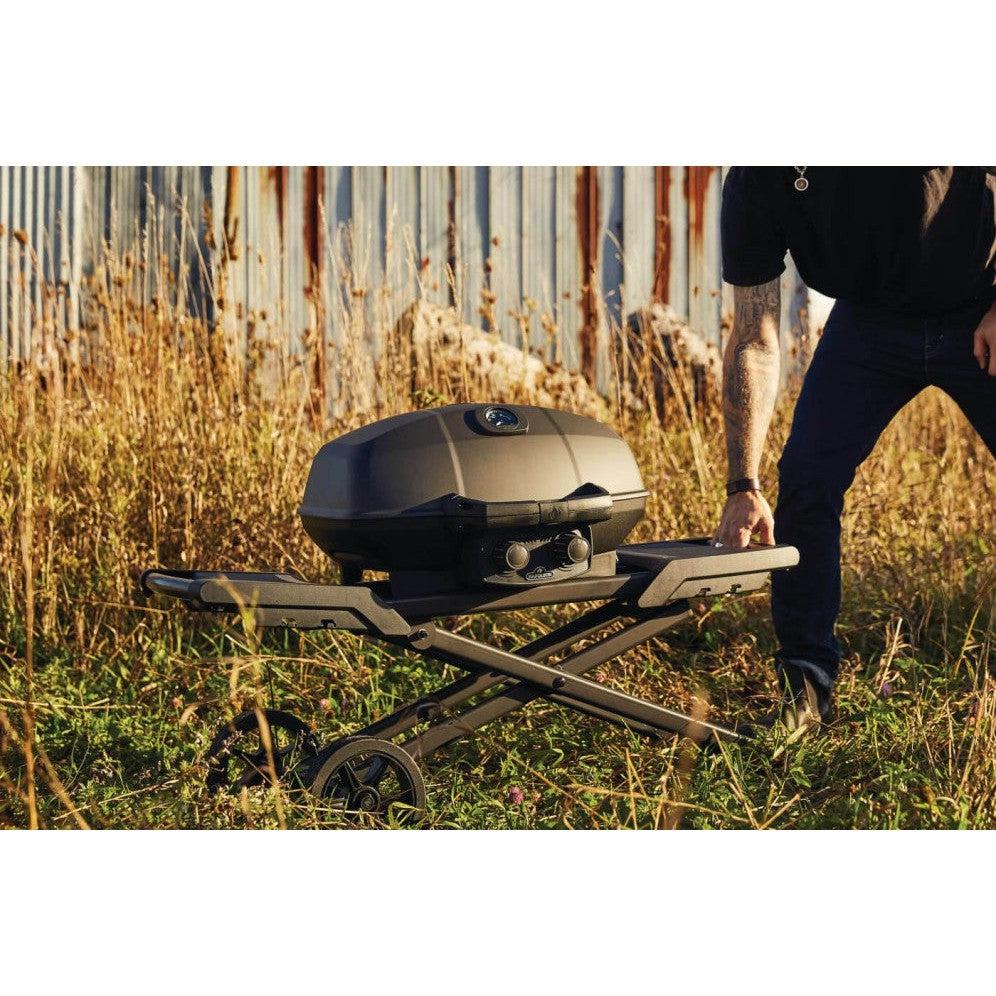 Napoleon Phantom TravelQ PRO 285 Portable Propane Gas Grill With Scissor Cart - Image 6