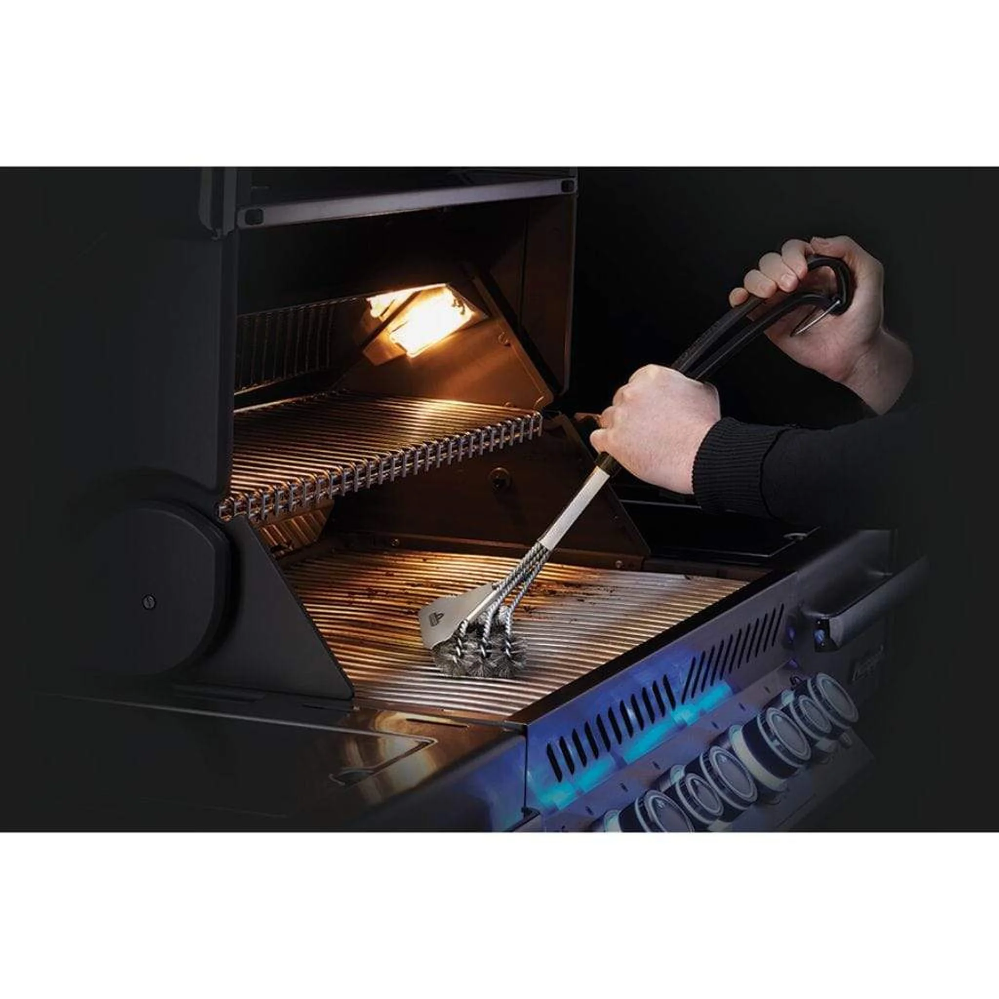 Napoleon Triple-Row Grill Brush - Image 2
