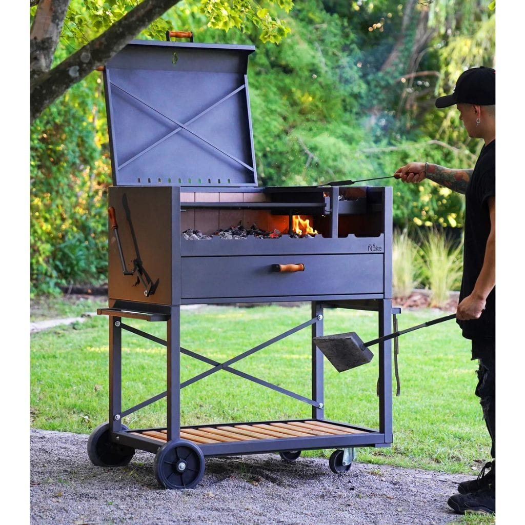 Ñuke Delta 47" Black Argentinian Outdoor Wood-Burning Gaucho Grill - Image 9