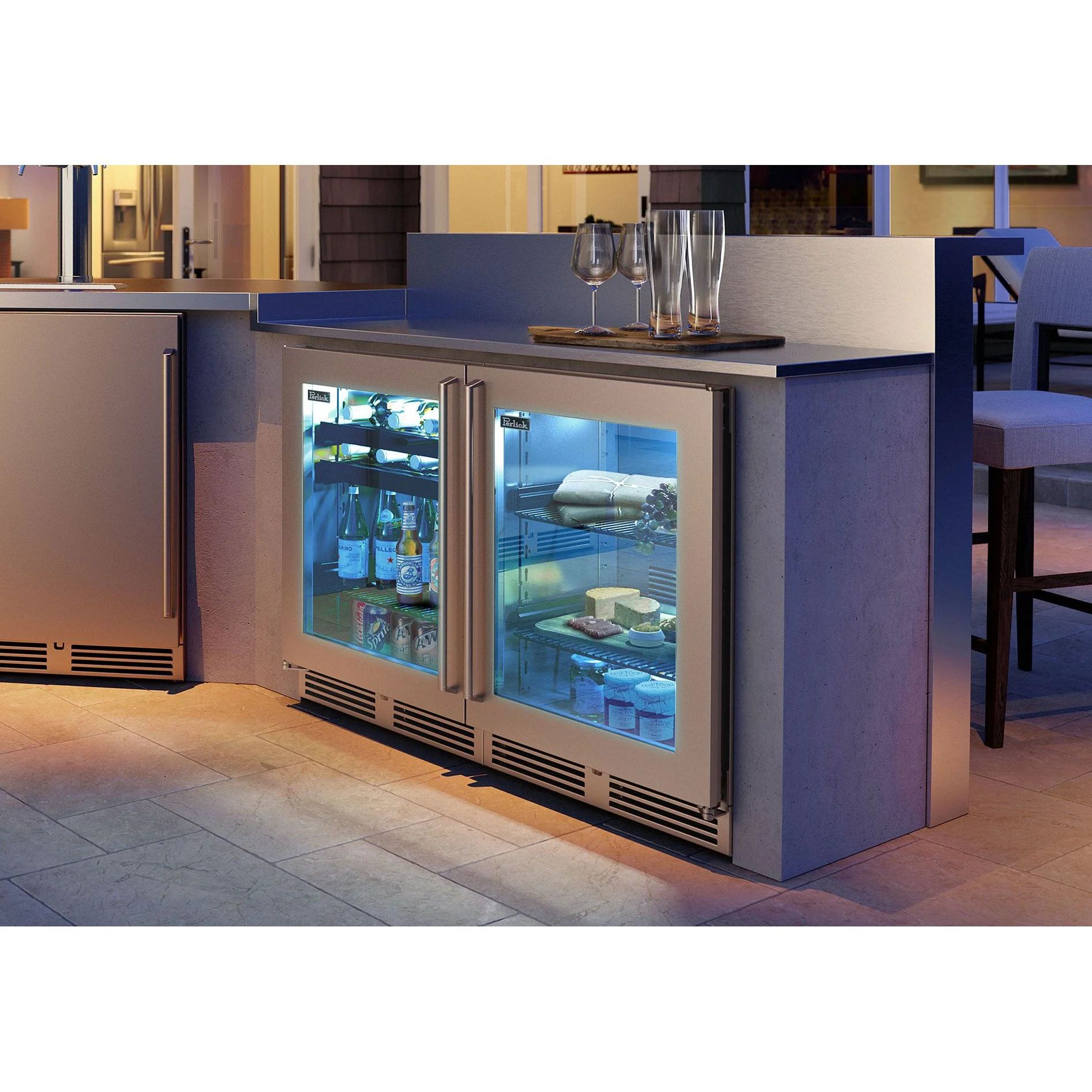Perlick Signature Series 24" Marine Shallow Depth Refrigerator with Fully Integrated Panel-Ready Solid Door Hinge Right with Lock - Image 3