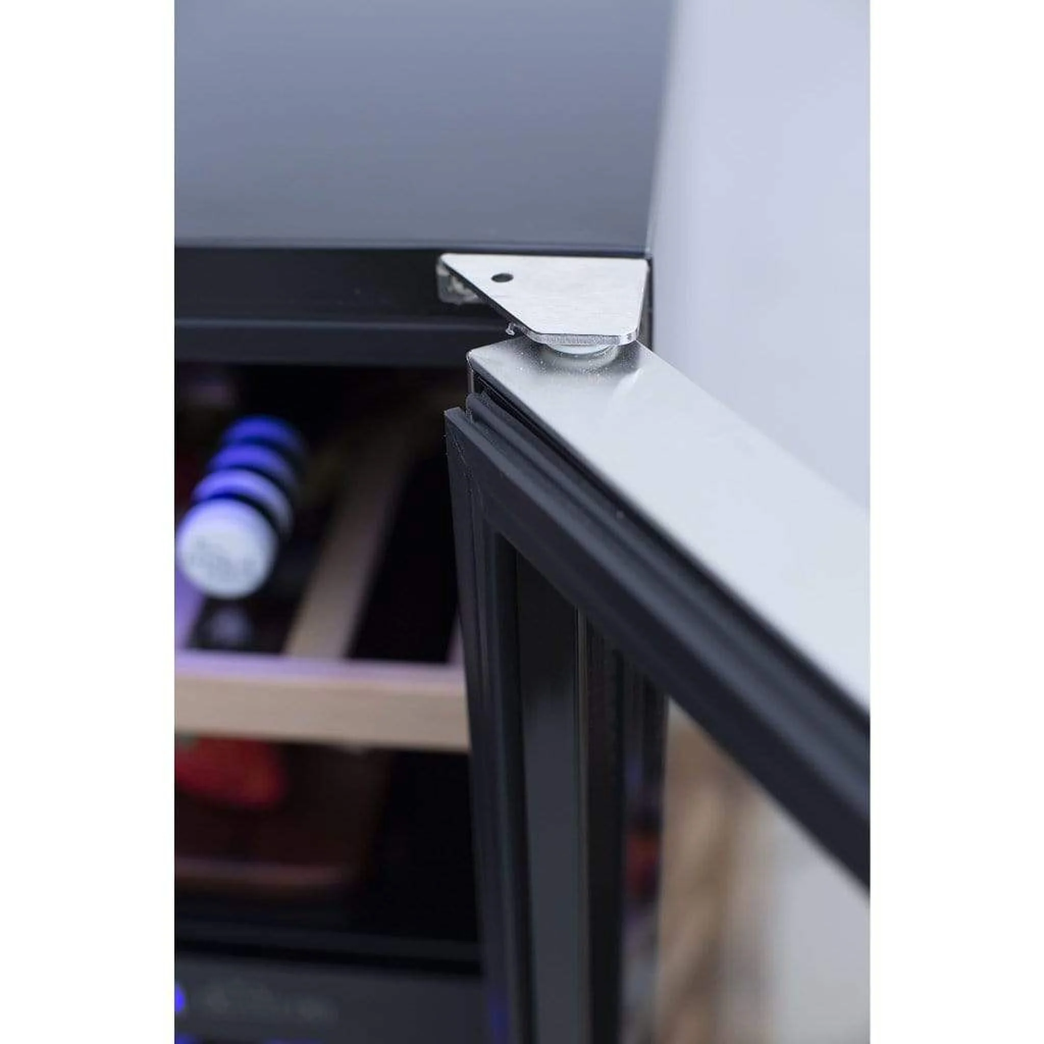 Summerset 15" Outdoor Rated Wine Cooler - Image 7