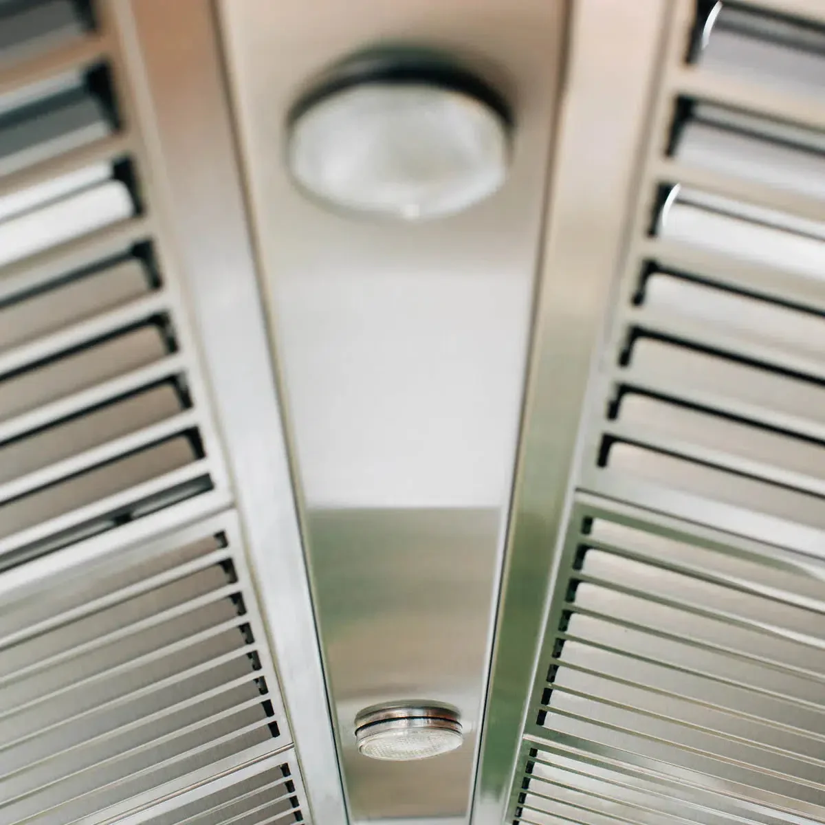 Summerset 60" Outdoor Vent Hood With Dual Motors - Image 5