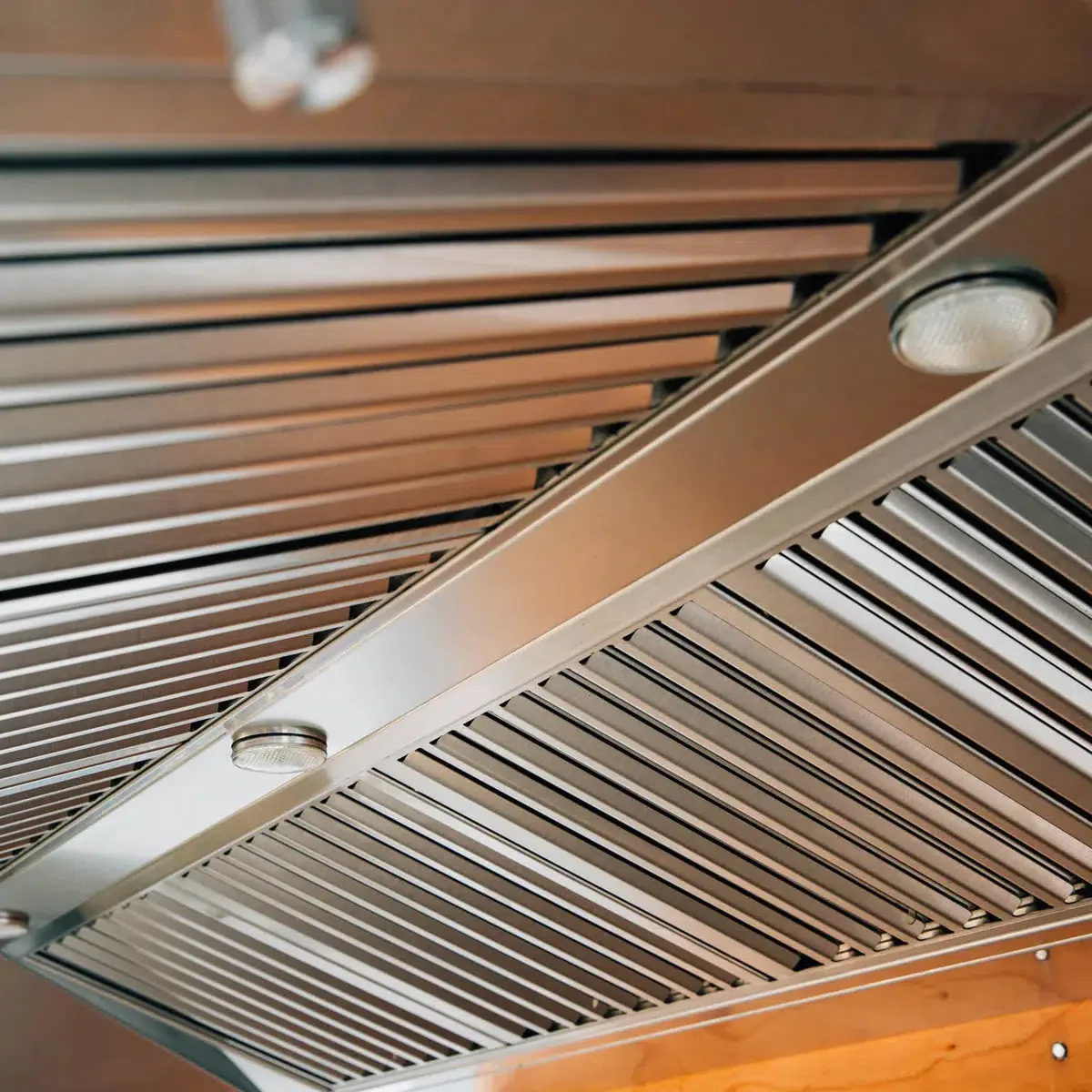 Summerset 60" Outdoor Vent Hood With Dual Motors - Image 9
