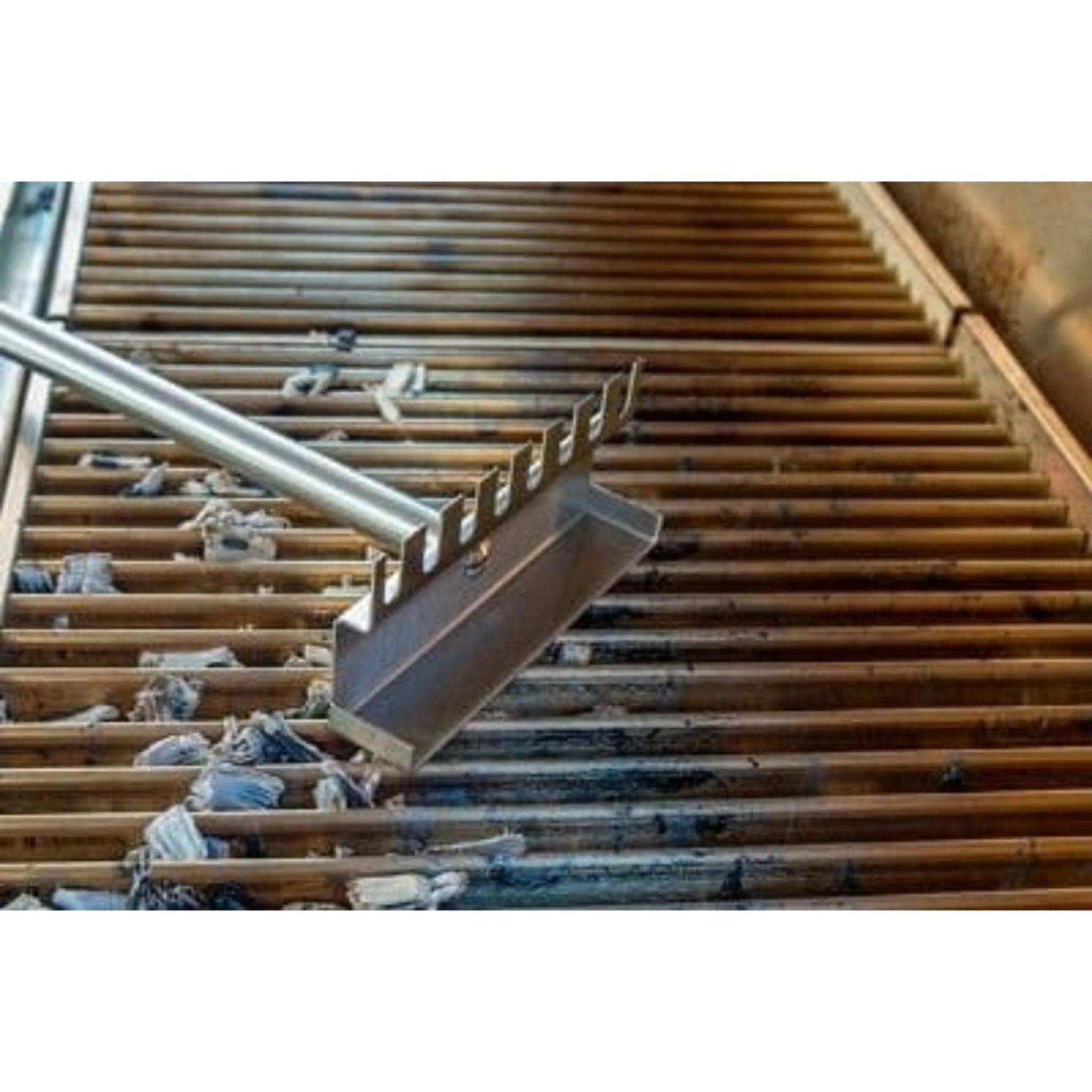 TEC Grills Grate Rake Cleaning Tool - Image 2