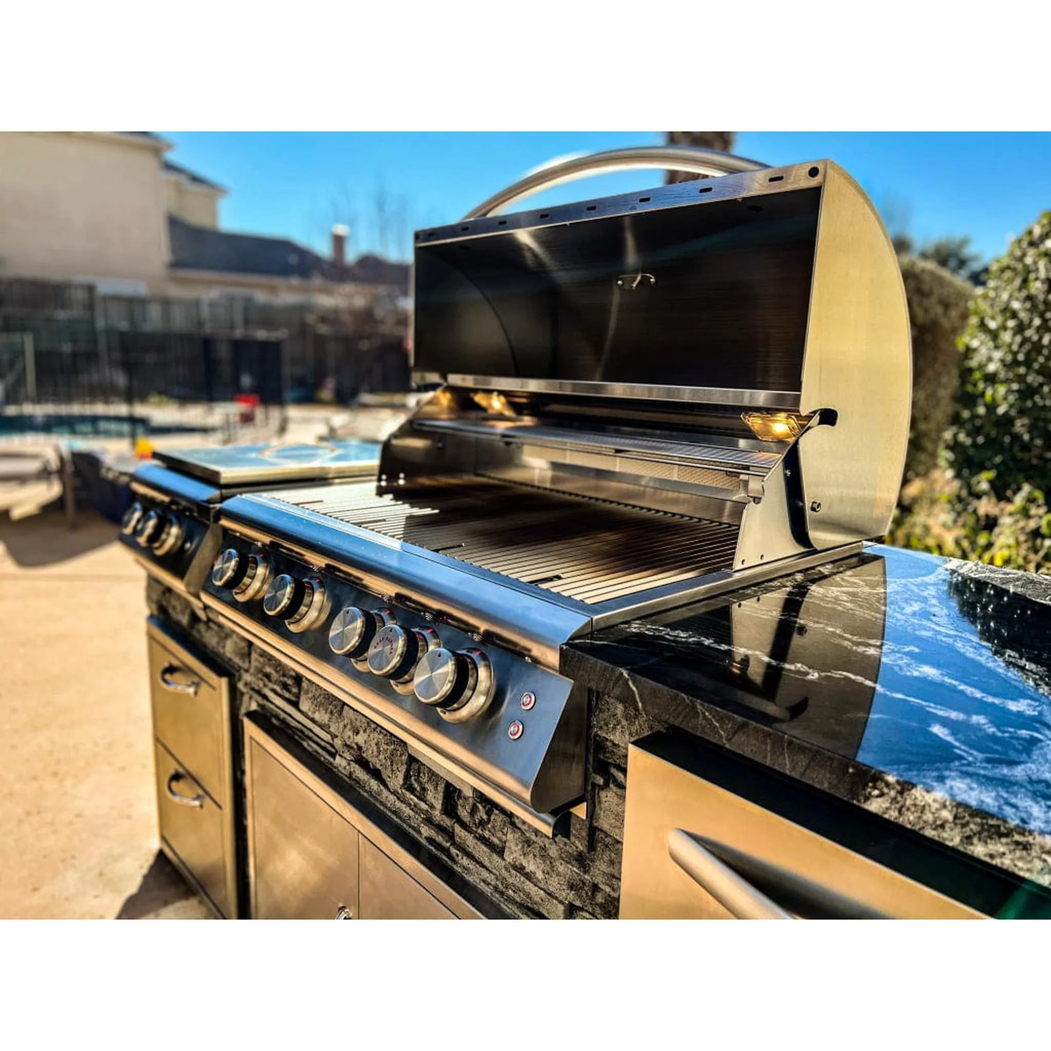 Tru Innovative 8ft PB28011202C PRO Grill Island with Countertop Overhang Cut - Image 2
